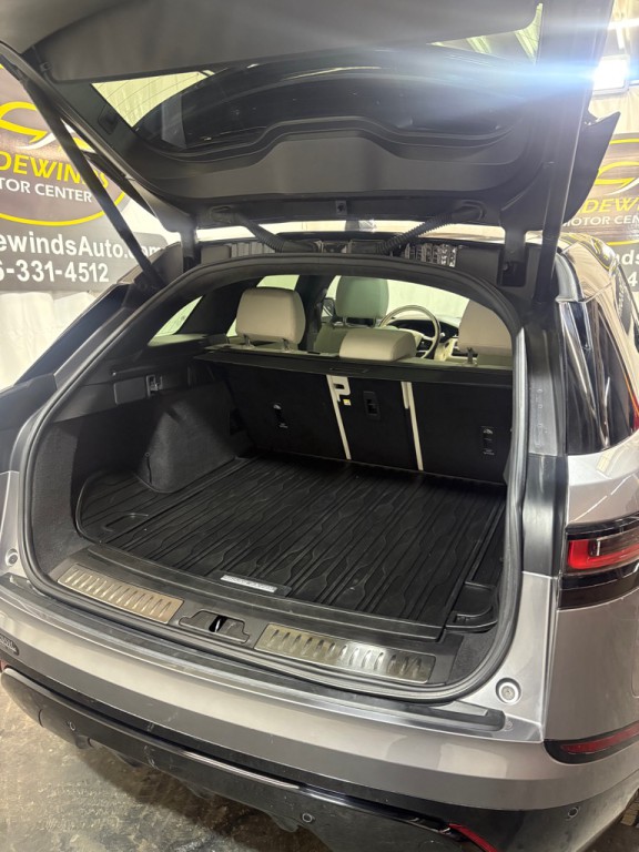 2021 Land Rover Range Rover Image 10