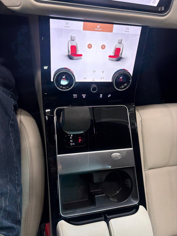 2021 Land Rover Range Rover Image 21