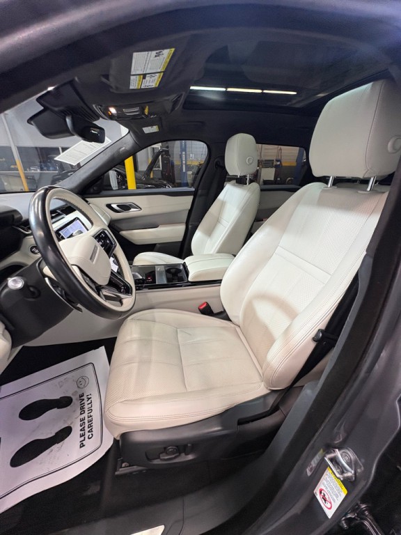 2021 Land Rover Range Rover Image 24