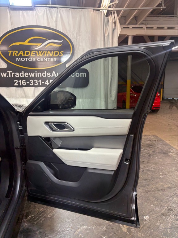 2021 Land Rover Range Rover Image 25