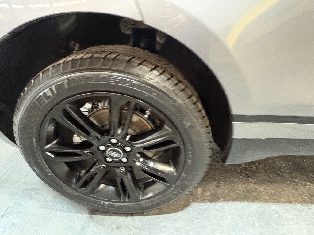 2021 Land Rover Range Rover Image 45