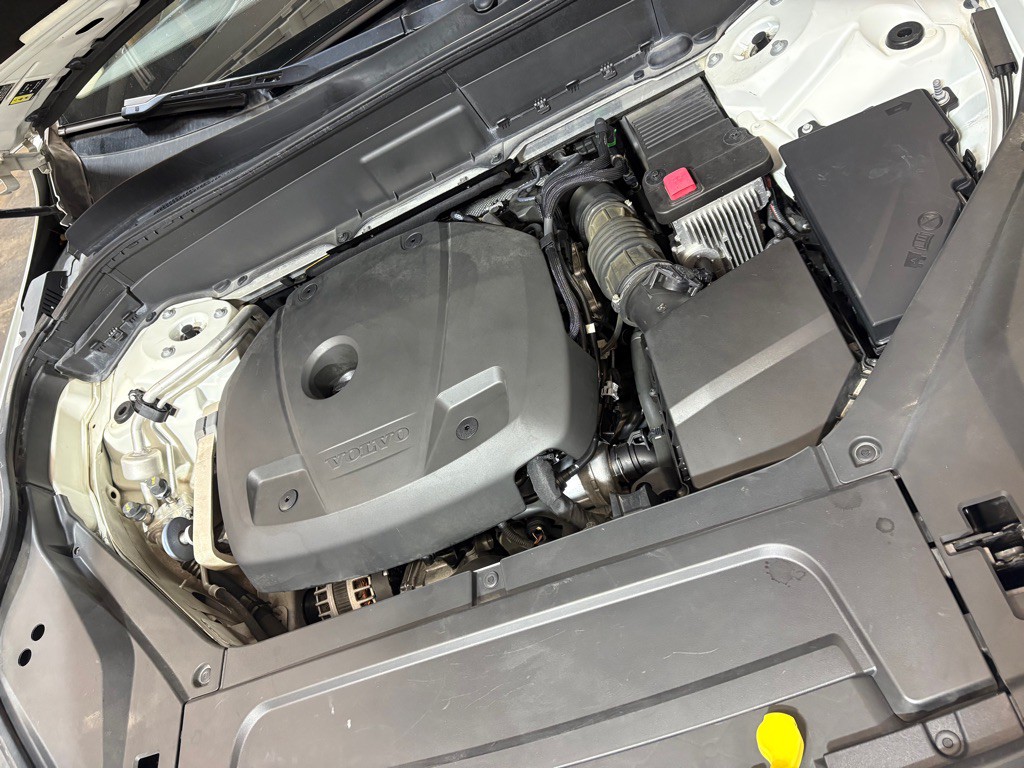 2020 Volvo XC90 Image 11