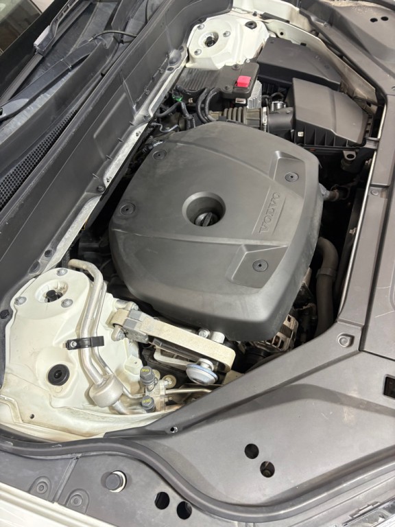 2020 Volvo XC90 Image 13