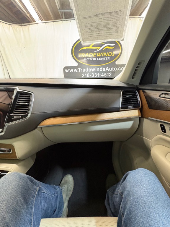 2020 Volvo XC90 Image 27