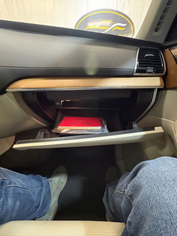 2020 Volvo XC90 Image 28