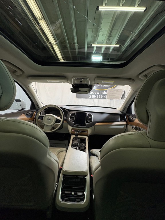 2020 Volvo XC90 Image 35
