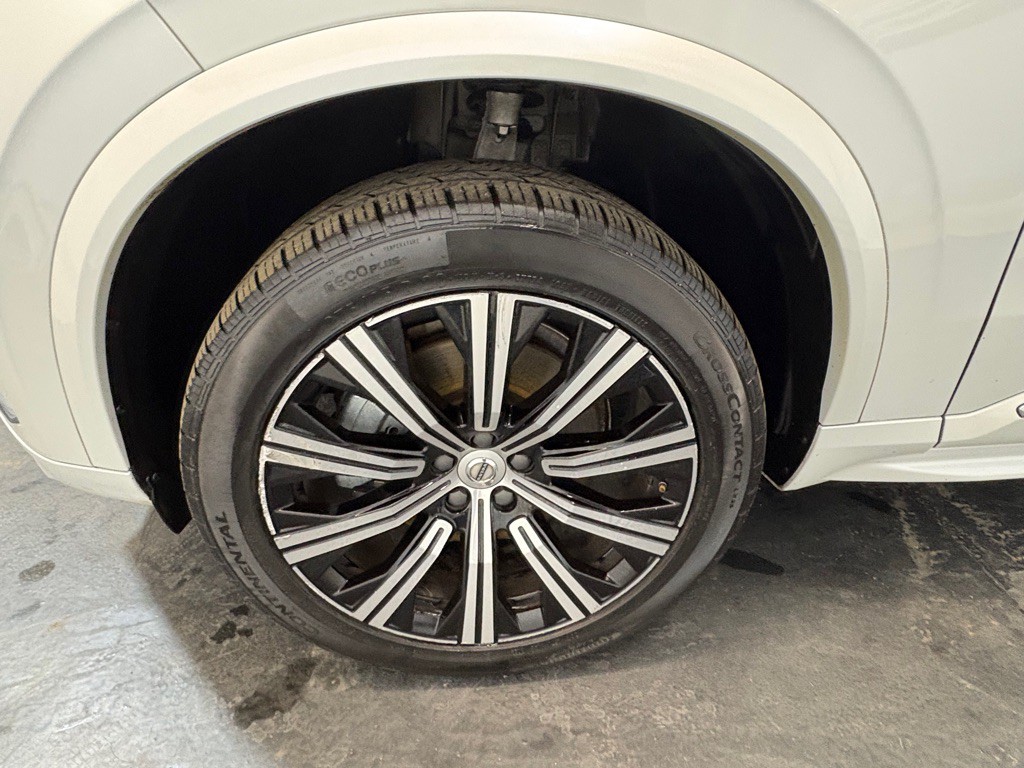 2020 Volvo XC90 Image 47