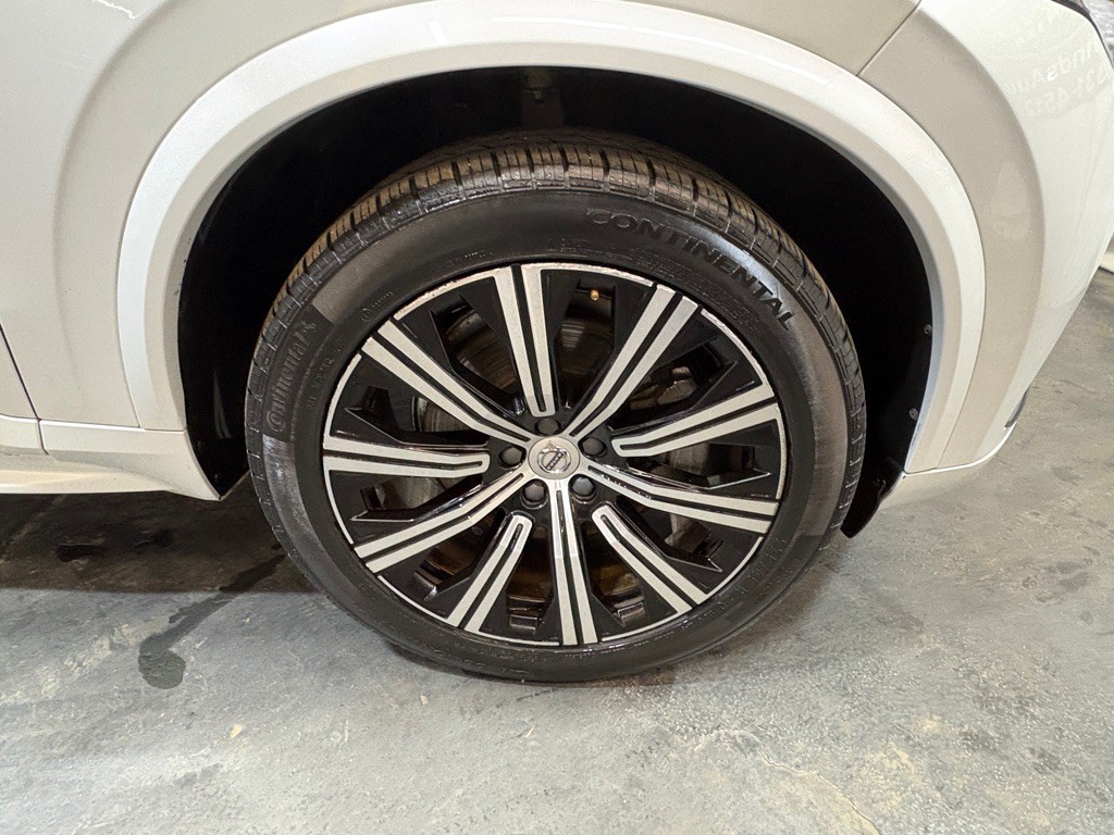 2020 Volvo XC90 Image 48