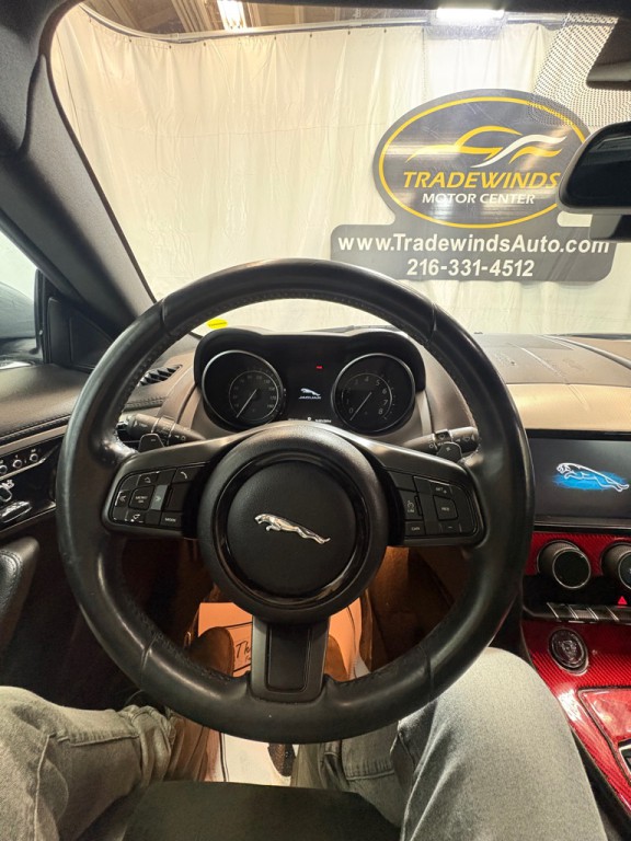 2017 Jaguar F-TYPE Image 15