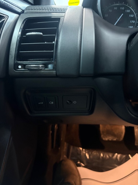 2017 Jaguar F-TYPE Image 16