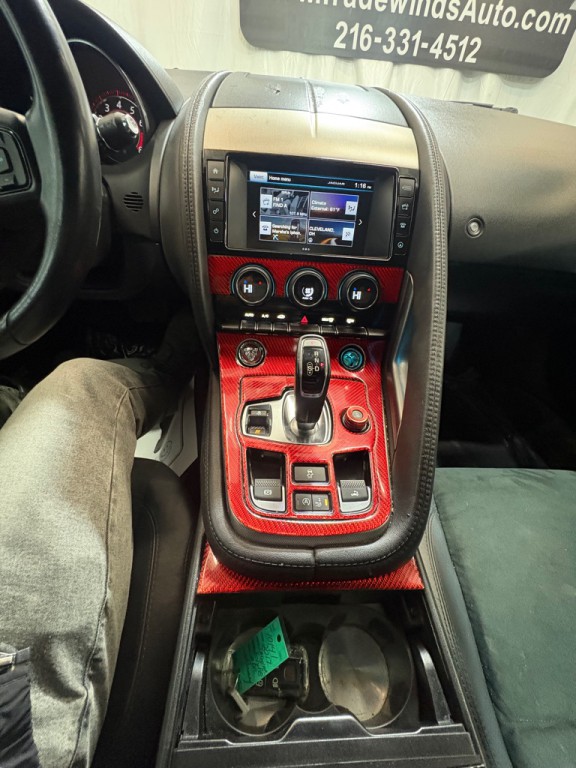 2017 Jaguar F-TYPE Image 17