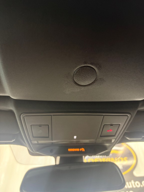 2017 Jaguar F-TYPE Image 22