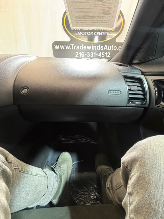 2017 Jaguar F-TYPE Image 26