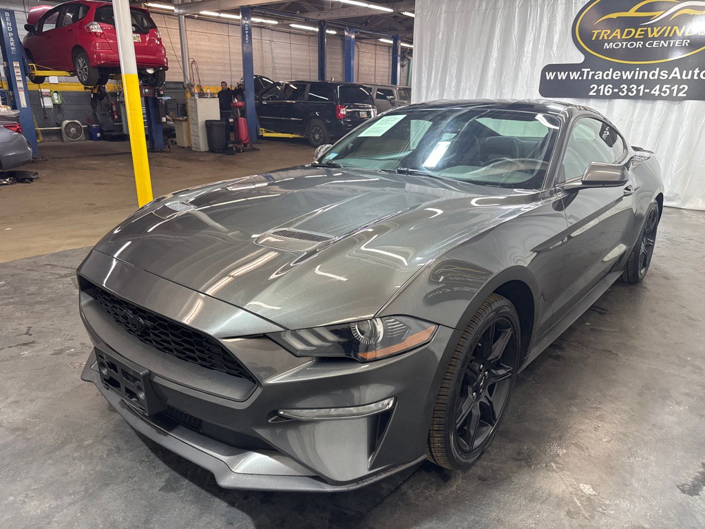 2018 Ford Mustang Image 2