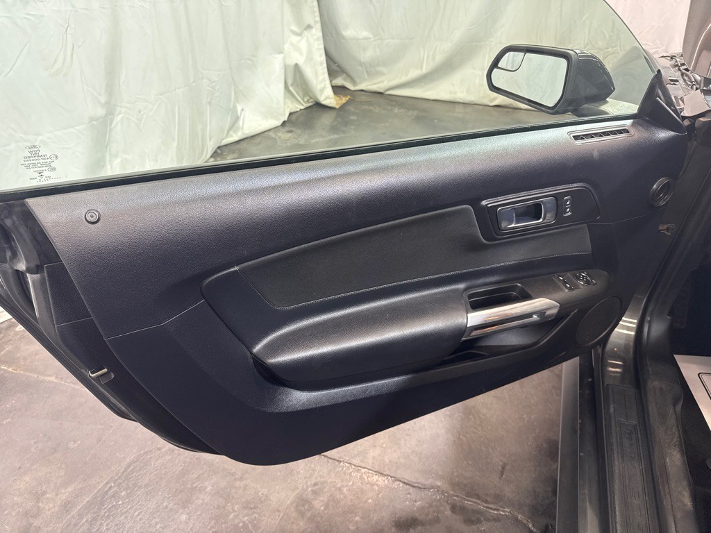 2018 Ford Mustang Image 9