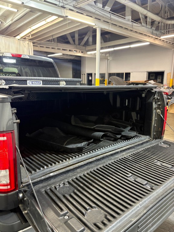 2017 Ford F-150 Image 9