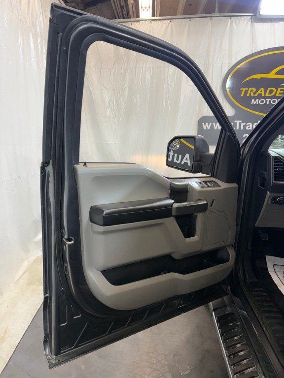 2017 Ford F-150 Image 13