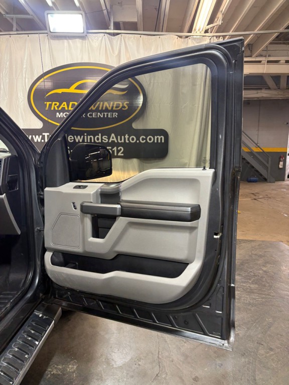 2017 Ford F-150 Image 23