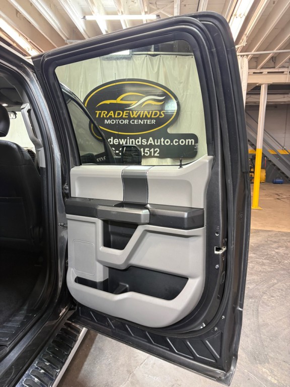 2017 Ford F-150 Image 29