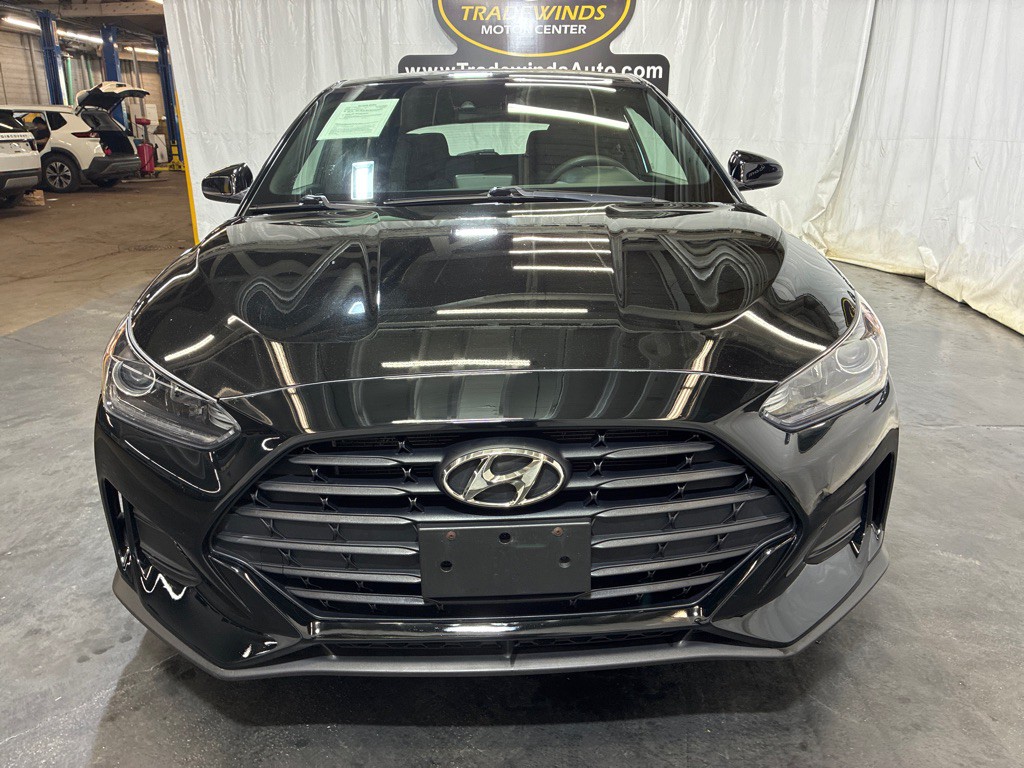 2019 Hyundai Veloster Image 6
