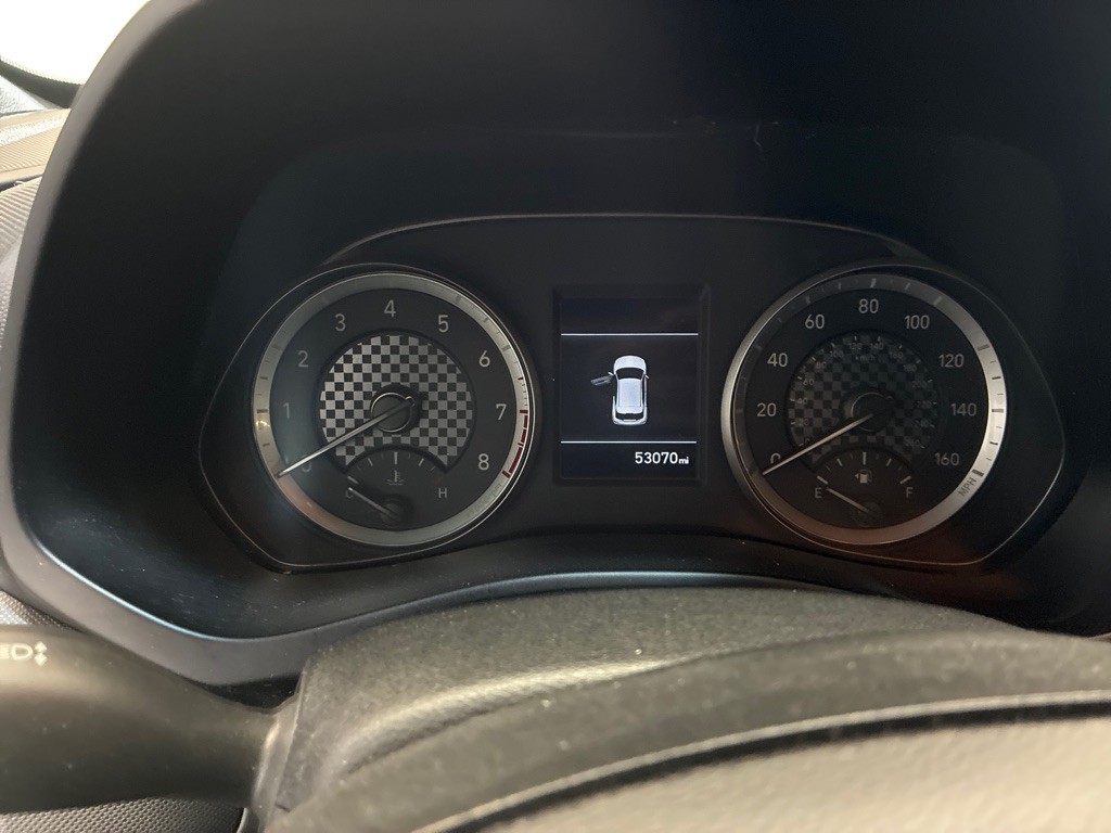 2019 Hyundai Veloster Image 18