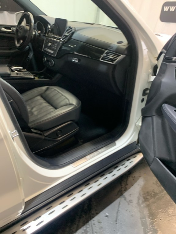 2019 Mercedes-Benz GLS-Class Image 35