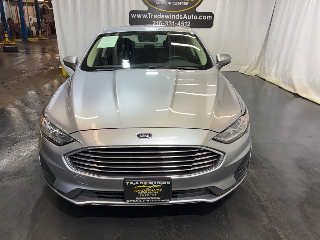 2020 Ford Fusion Image 2