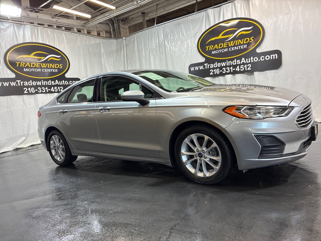 2020 Ford Fusion Image 11