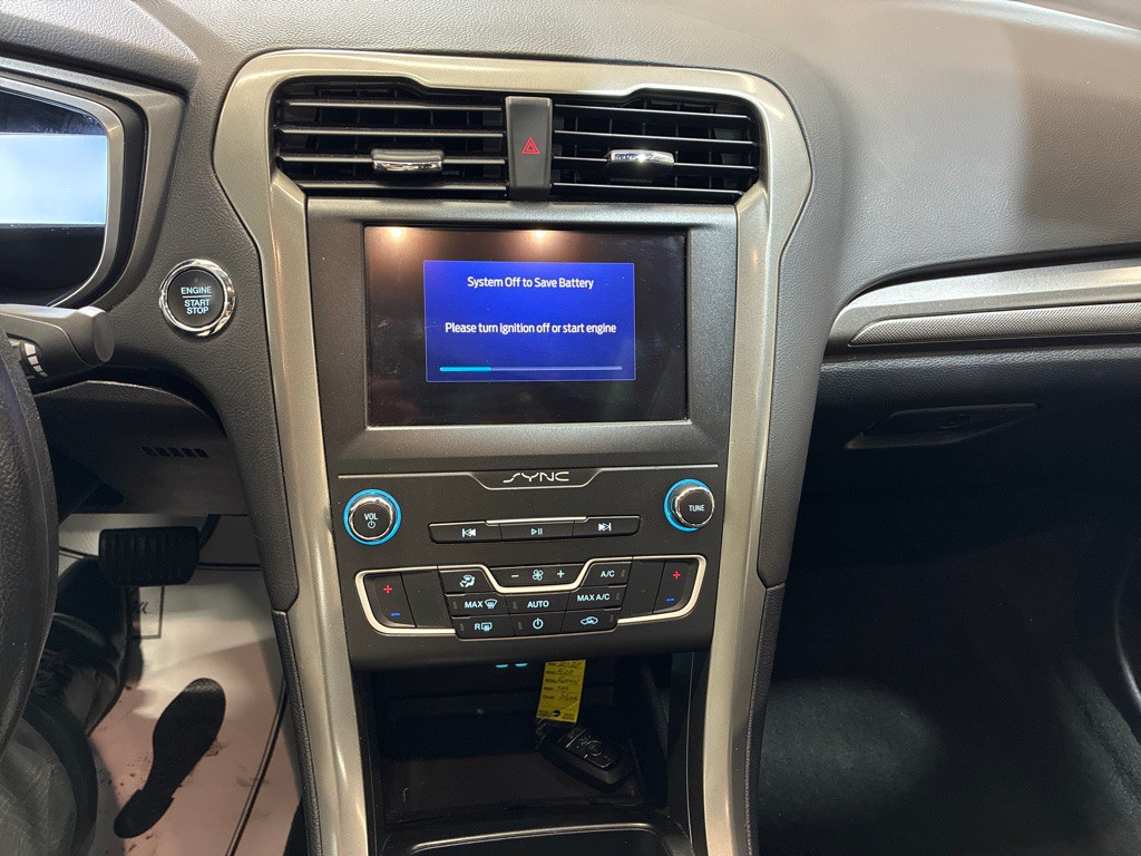 2020 Ford Fusion Image 19