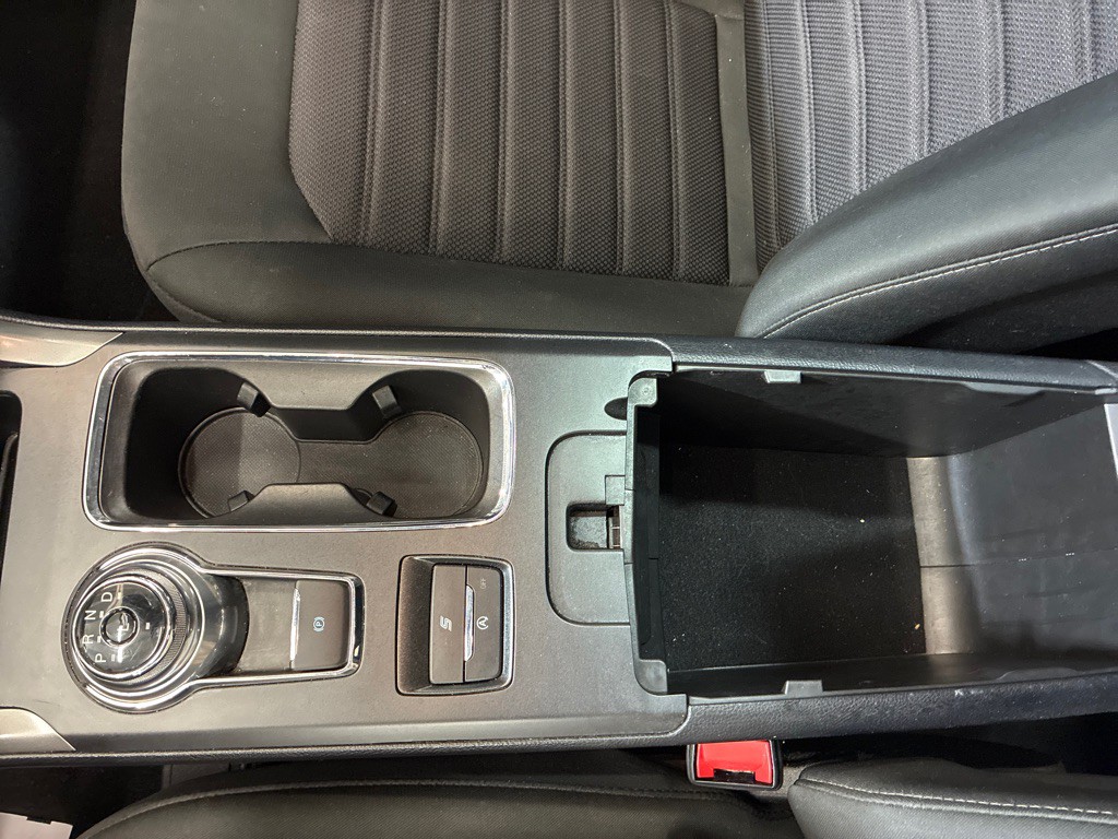 2020 Ford Fusion Image 20