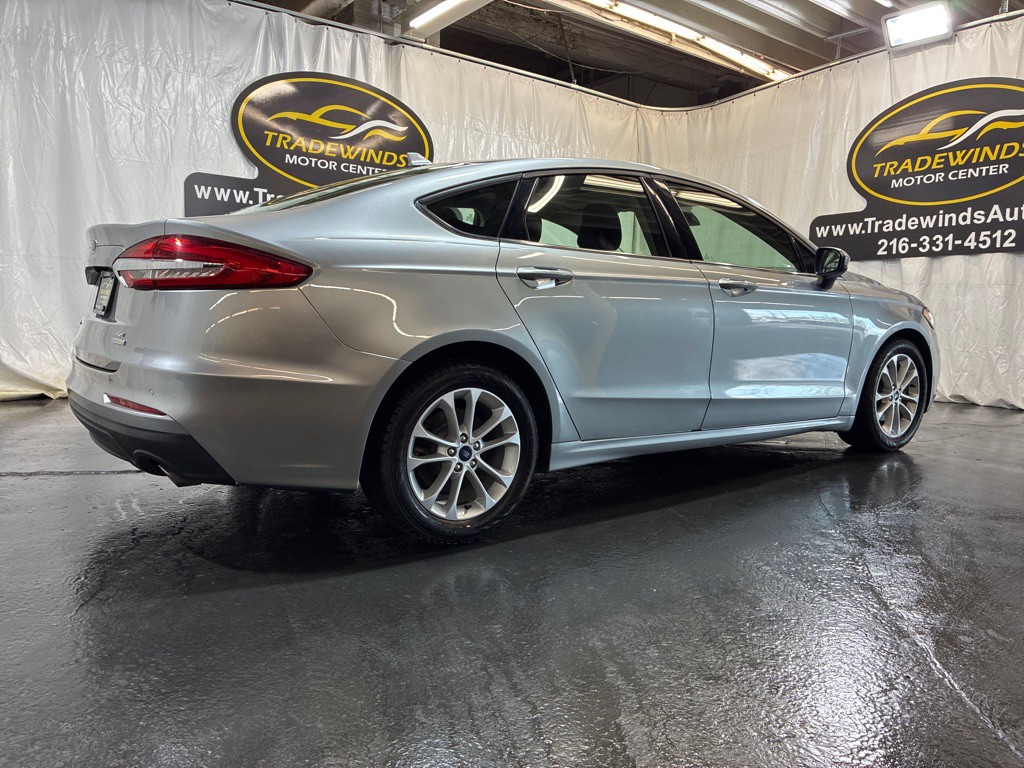 2020 Ford Fusion Image 34