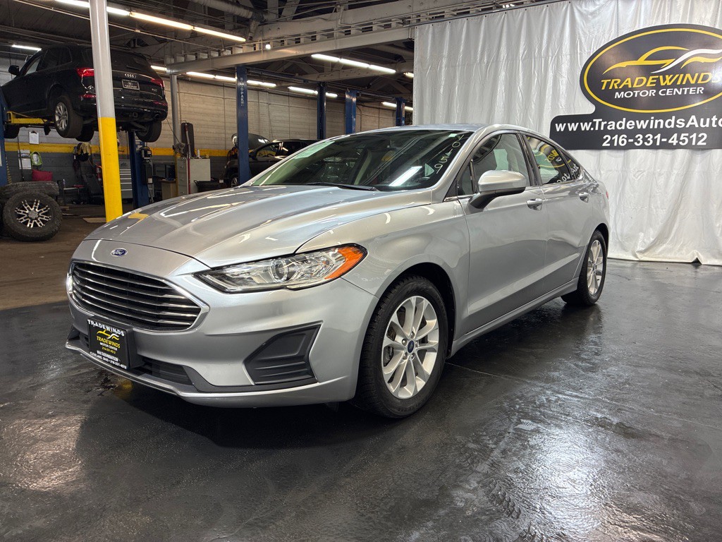 2020 Ford Fusion Image 36