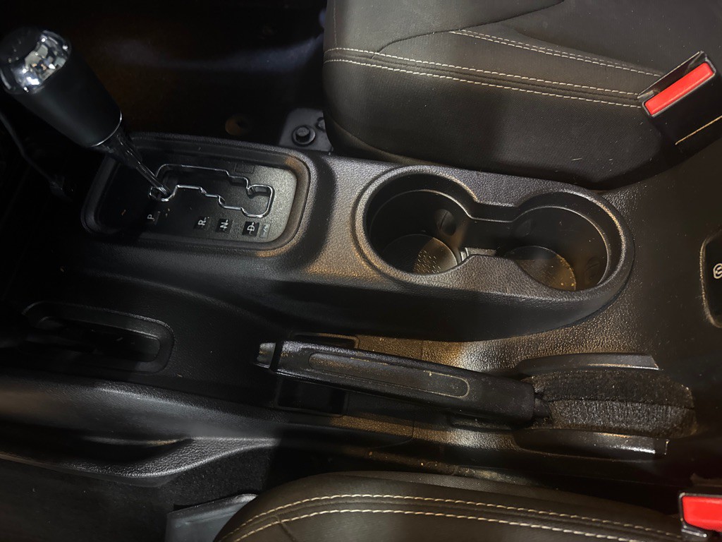 2015 Jeep Wrangler Unlimited Image 20