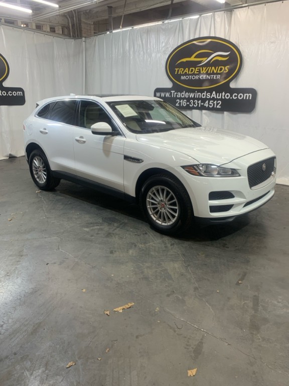 2019 Jaguar F-PACE Image 36