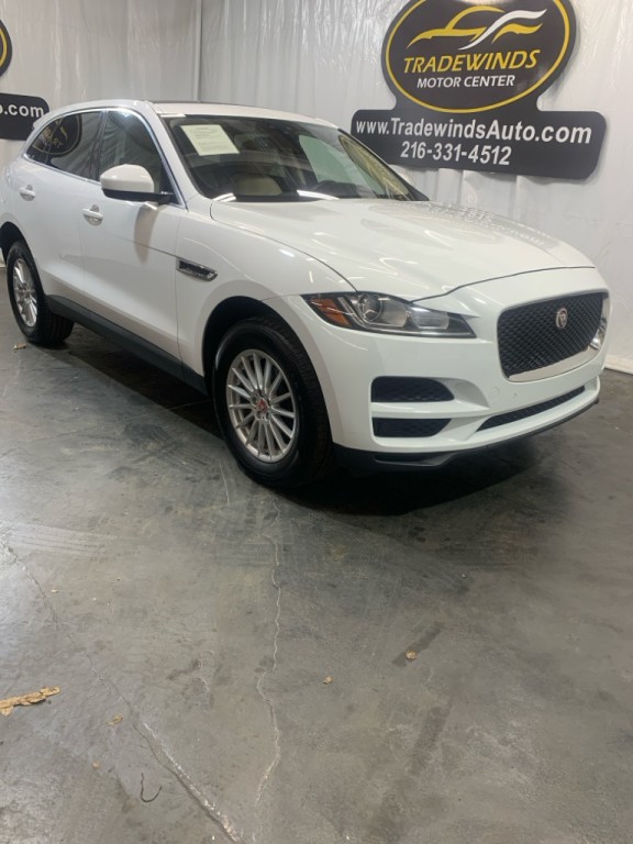 2019 Jaguar F-PACE Image 37