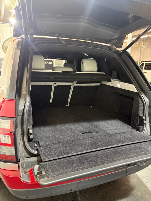 2016 Land Rover Range Rover Image 11