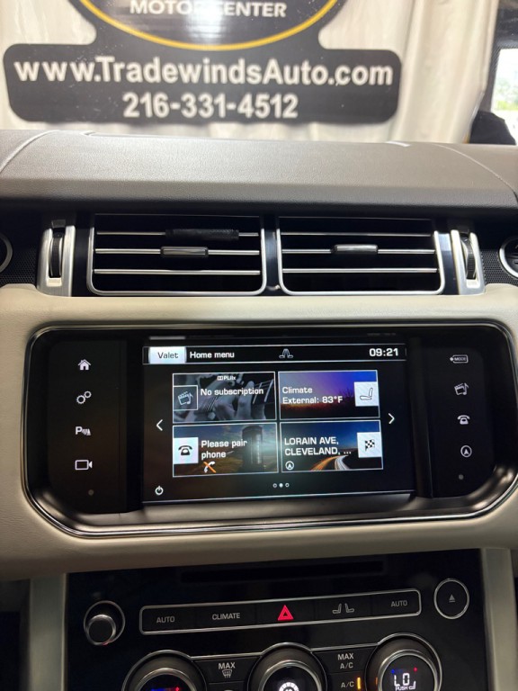 2016 Land Rover Range Rover Image 23