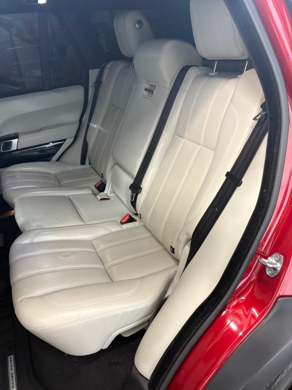 2016 Land Rover Range Rover Image 44
