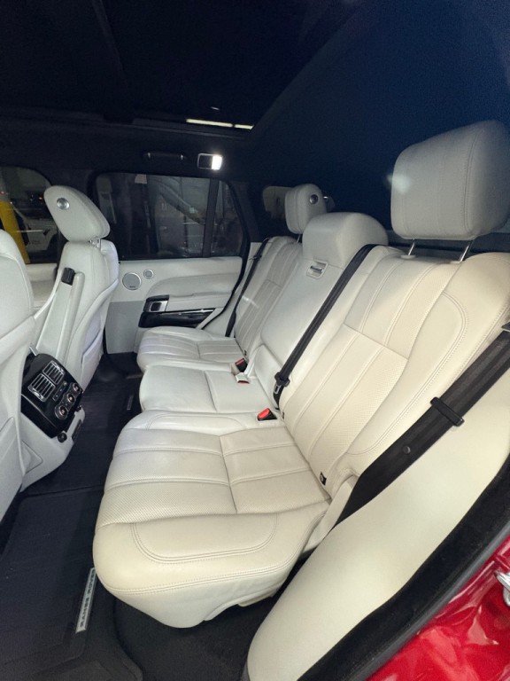 2016 Land Rover Range Rover Image 47