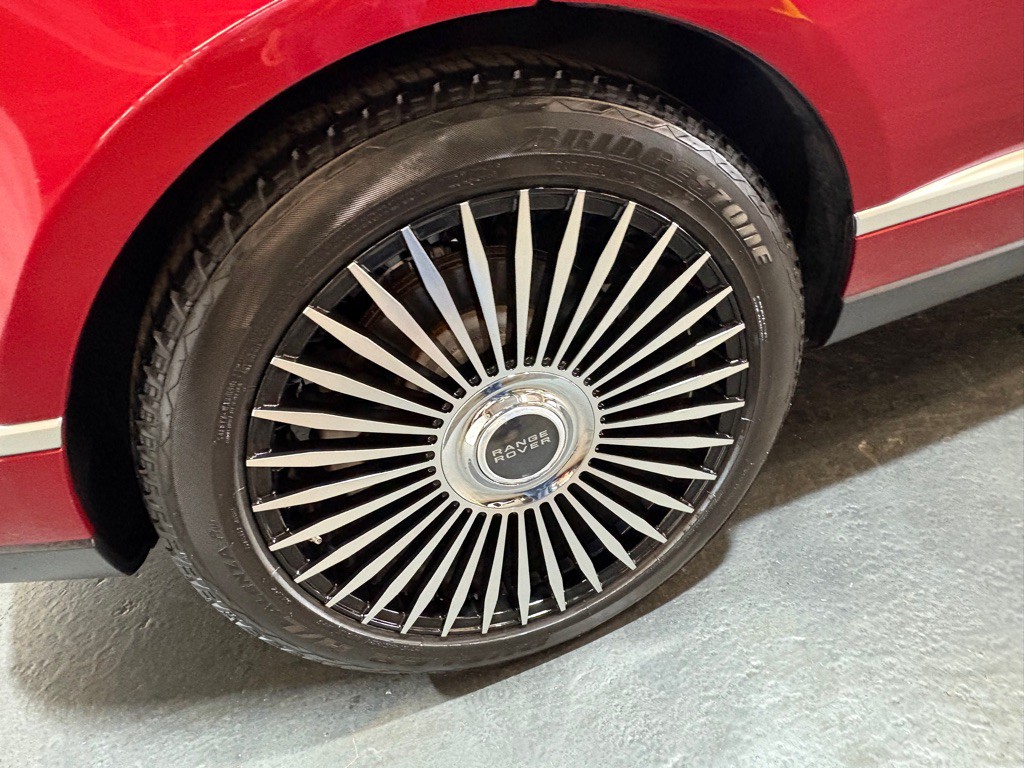 2016 Land Rover Range Rover Image 50