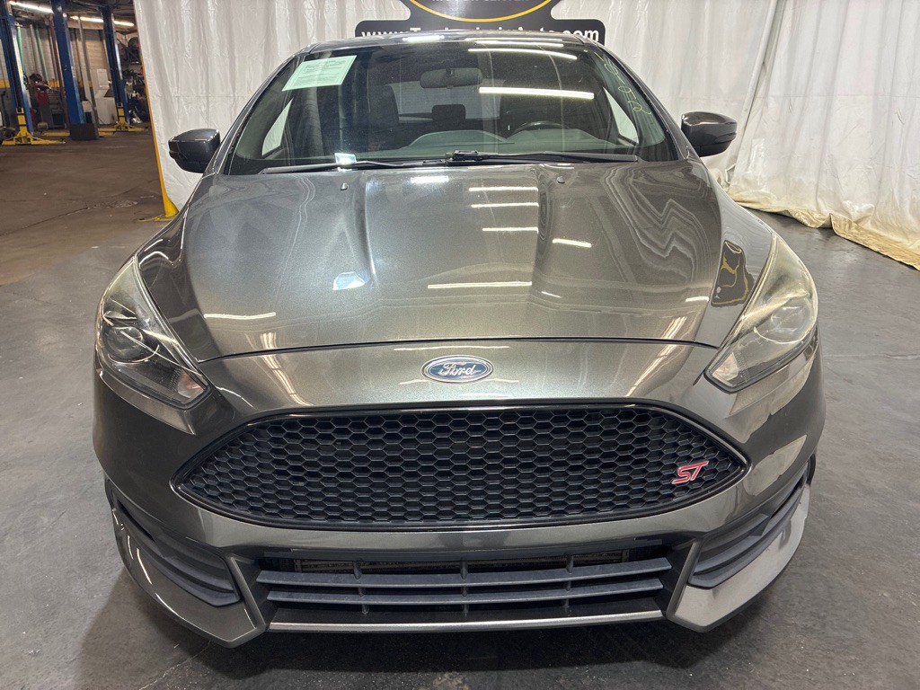2018 Ford Focus Image 2