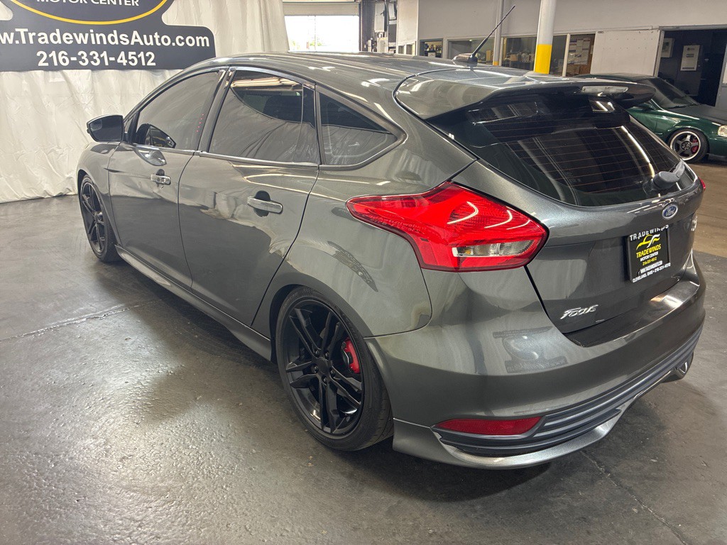 2018 Ford Focus Image 5