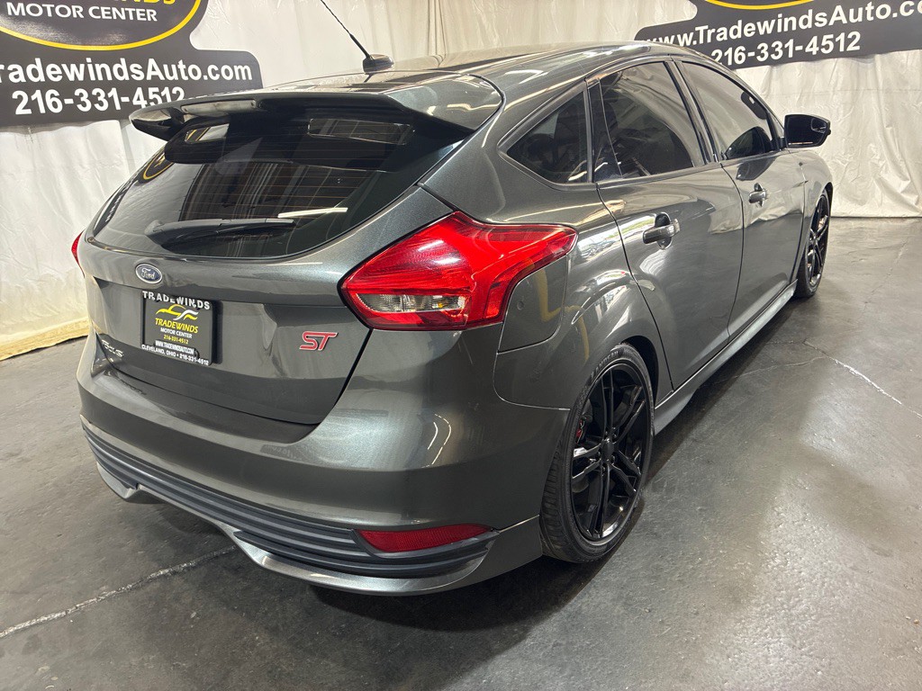 2018 Ford Focus Image 8