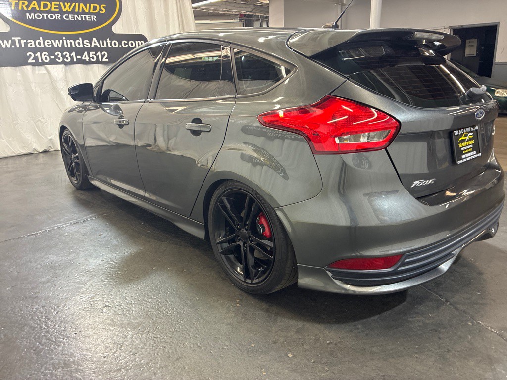2018 Ford Focus Image 11