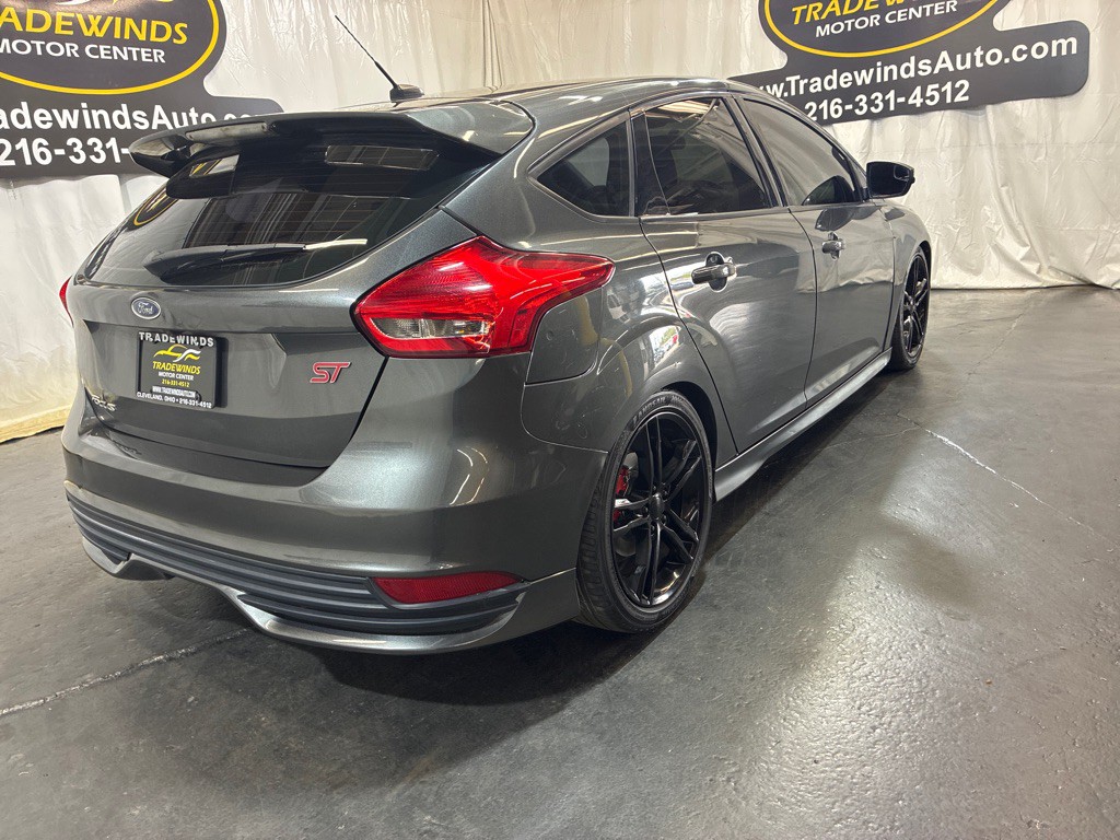 2018 Ford Focus Image 12