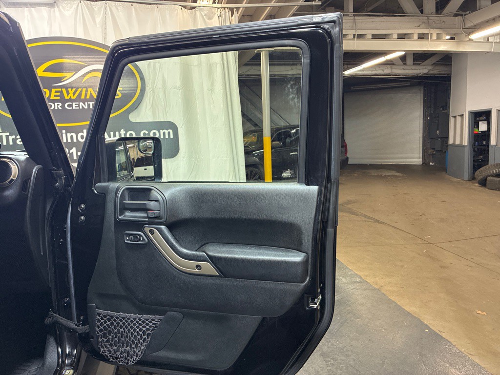 2016 Jeep Wrangler Unlimited Image 33