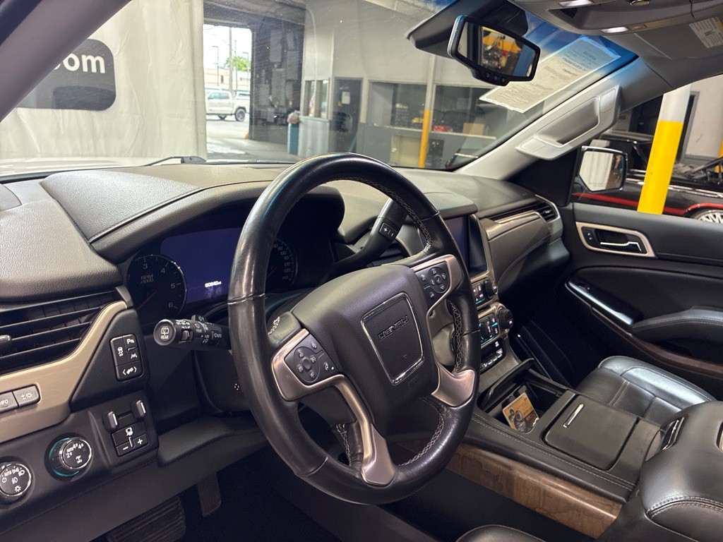2018 GMC Yukon Image 19