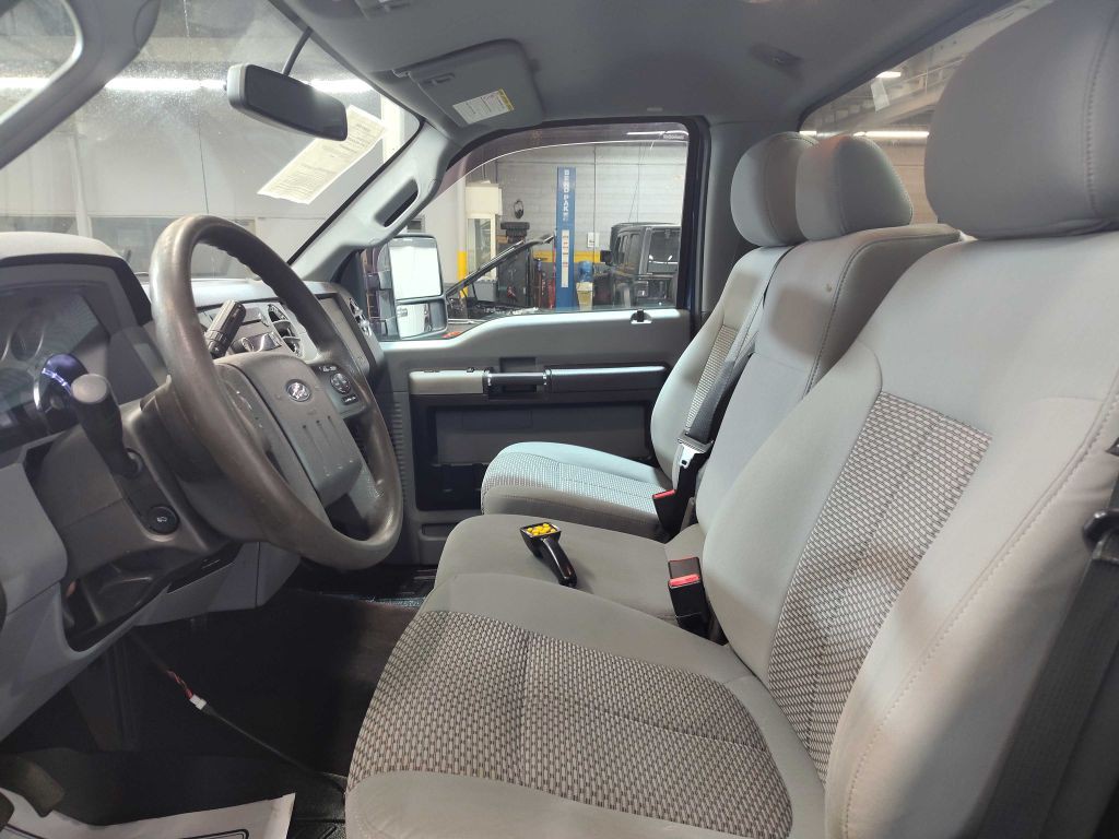 2016 Ford F-350 Image 17