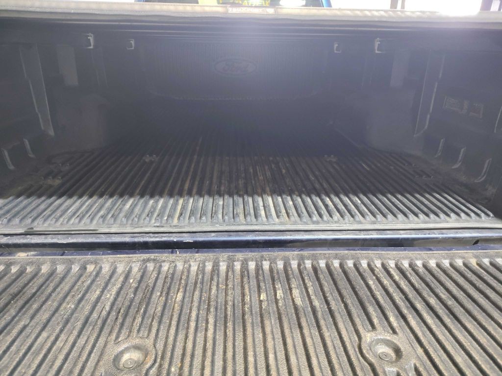 2016 Ford F-350 Image 22