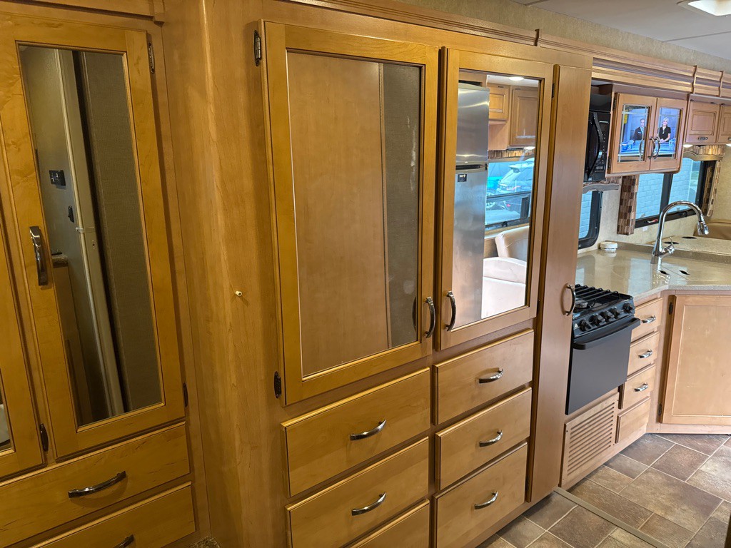 2016 Ford Econoline Image 30